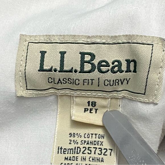 Vintage LL Bean Women’s Elastic High Waist Tan Corduroy Pants Size 18 Petite - Picture 6 of 8
